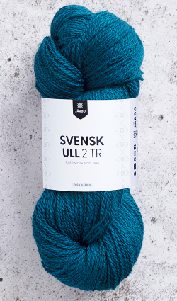 Garnet Svensk Ull 2-trådig i kulören Scuba Blue, mörkturkos